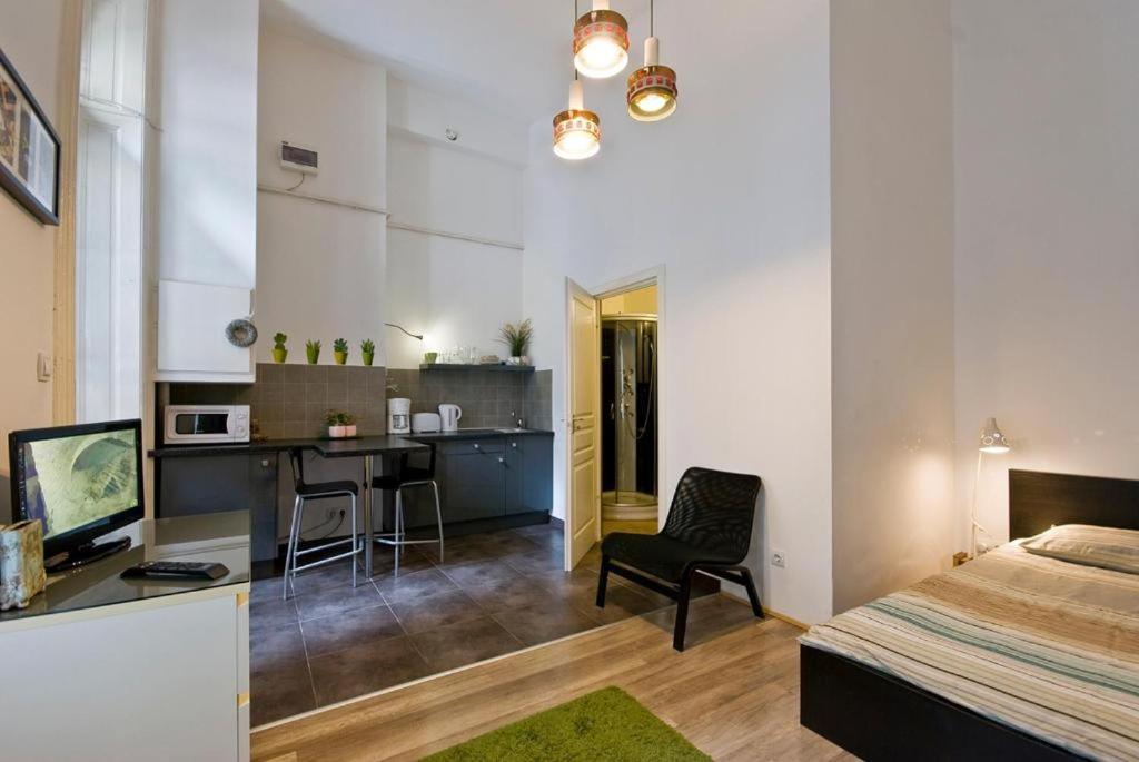 Balcony Apartment Βουδαπέστη Εξωτερικό φωτογραφία